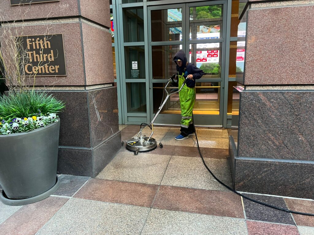 building pressure washing